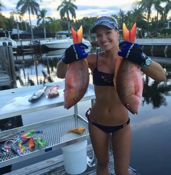 Blondes in bikinis in the fishing