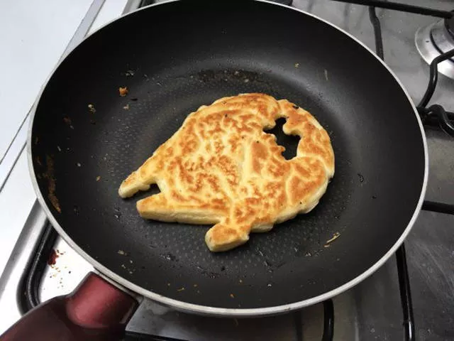 Playing with your food is quite fun - #6 