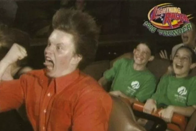 Funniest photos taken in rollercoaster photos - #27 