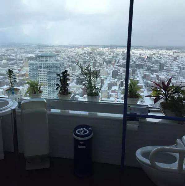 The most exciting bathrooms in the world - #8 