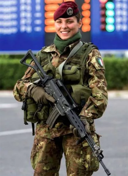 Killer look of the military girls - #10 