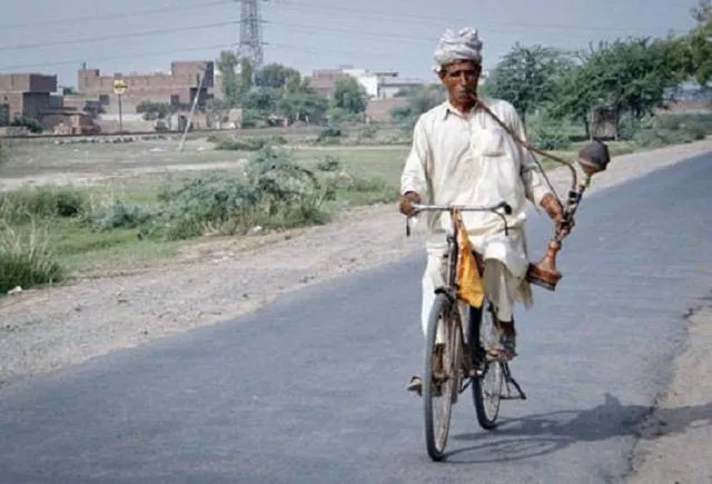 Weird modes of transportation from around the world - #20 
