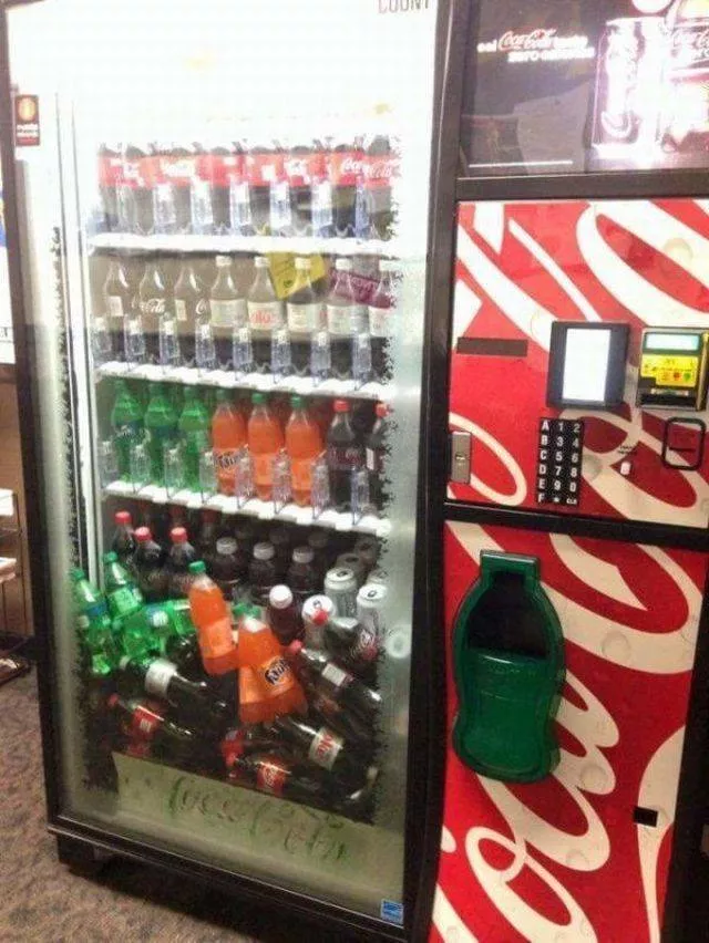 The daily routine of vending machines - #9 