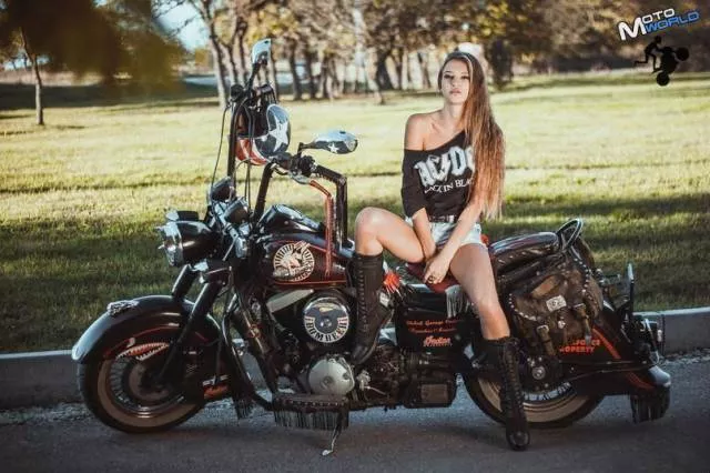 Des superbes filles et des motos qui a t il de plus sexy  - #23 