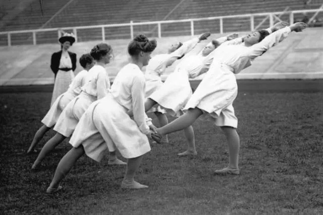 This is what the olympic games look like in the past - #5 
