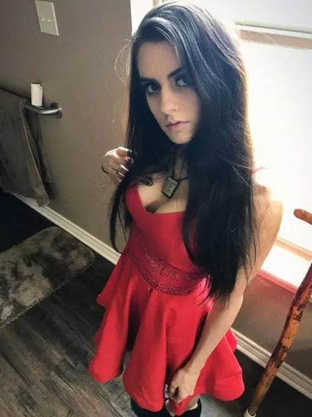 These dresses make girls very sexy