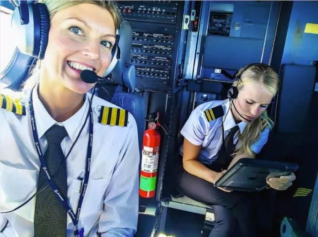 Sexy female pilots