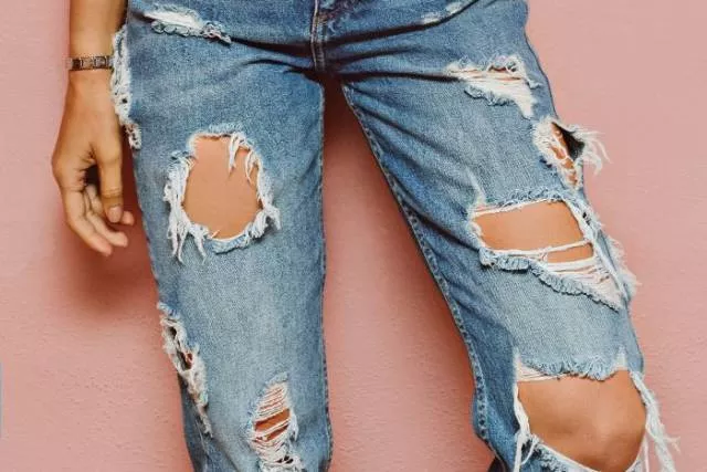 Ripped jeans fails - #1 