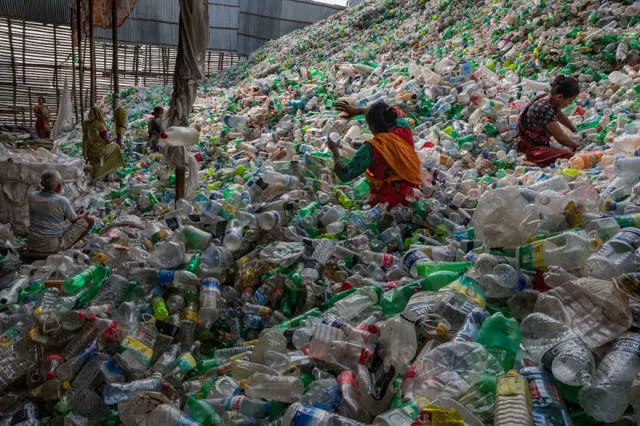 La plastique menace notre belle terre