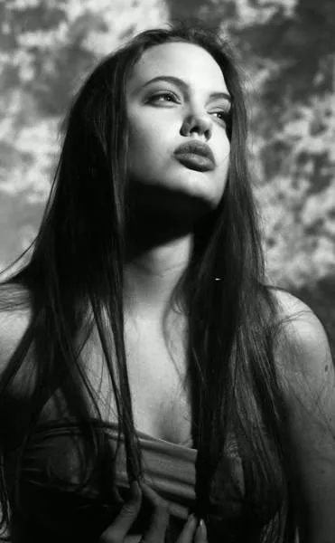 Check out the first photo shoot of angelina jolie when she was almost 15 years - #11 