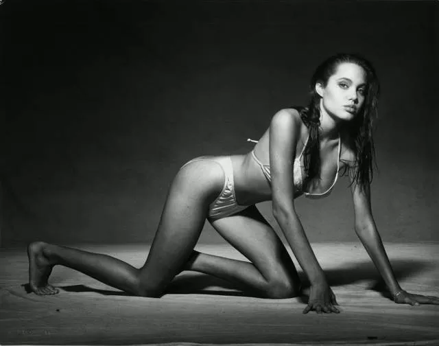 Check out the first photo shoot of angelina jolie when she was almost 15 years - #22 