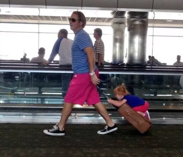 The weirdest things you can see at airports - #19 