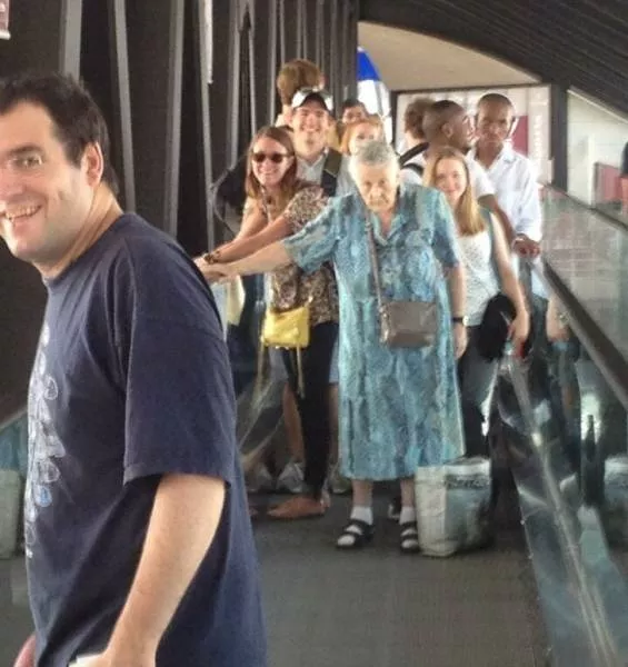 The weirdest things you can see at airports - #2 
