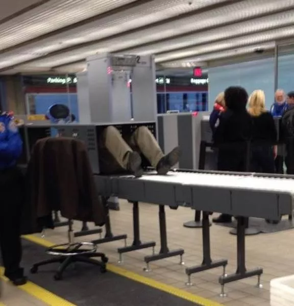 The weirdest things you can see at airports - #4 