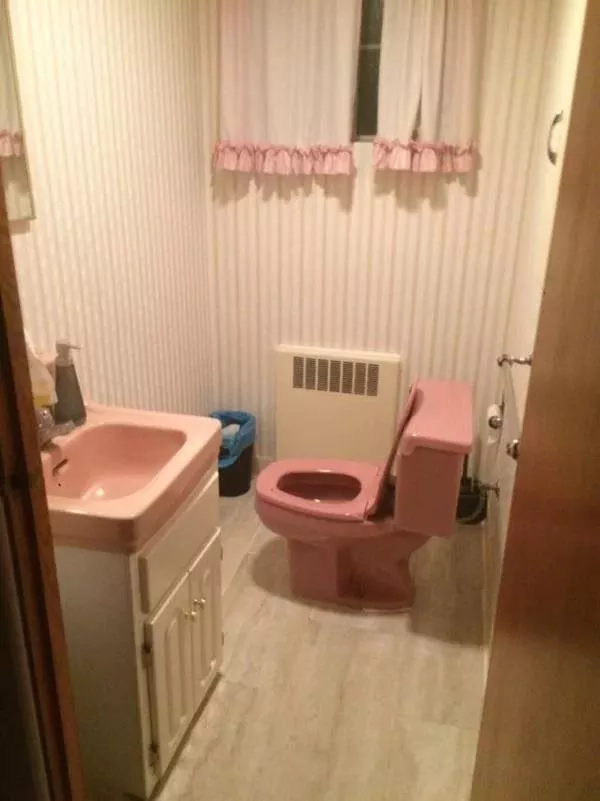 Les toilettes les plus insolites et bizarres au monde - #24 