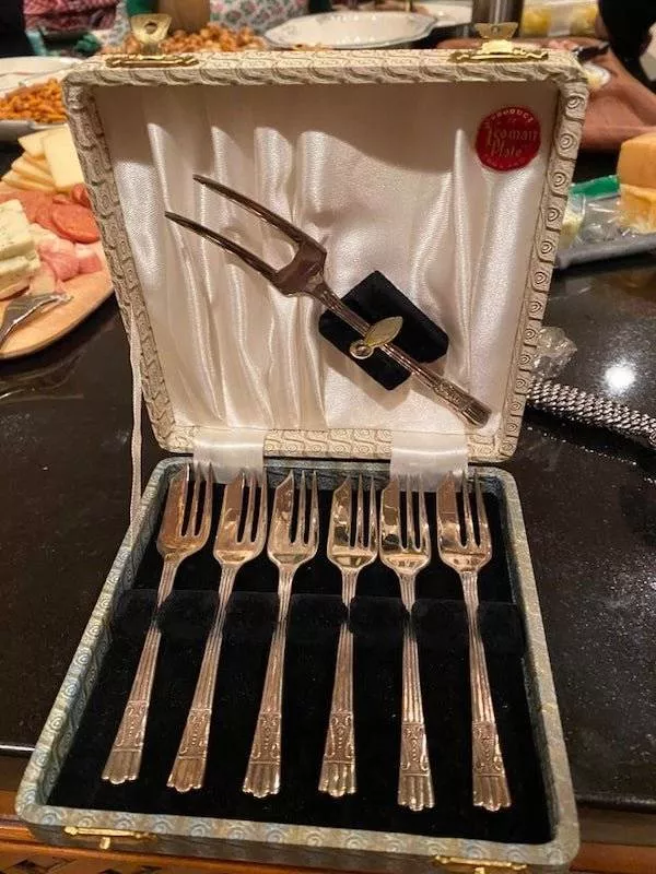 Not very well known objects - #21 Cake forks