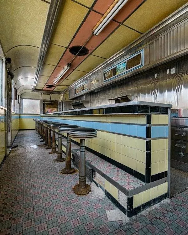 Top 20 abandoned places - #11 Abandoned fast food restaurant