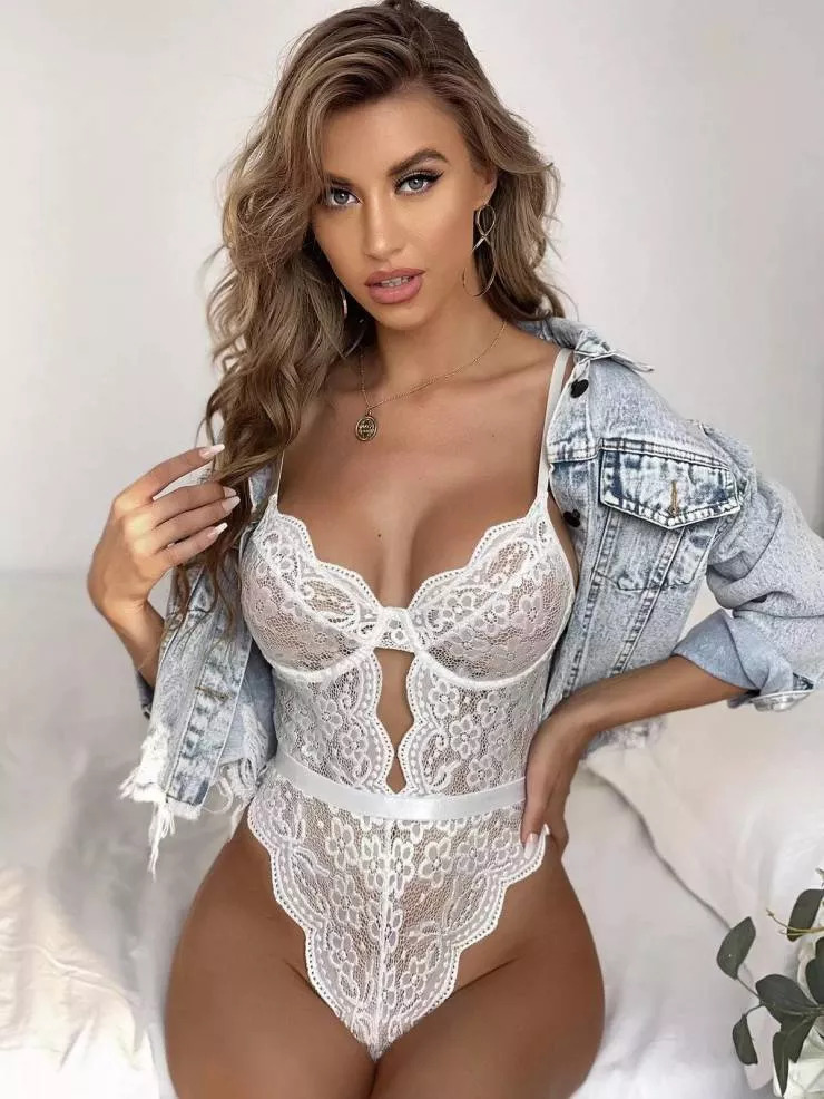 Sexy girls in irresistible lingerie