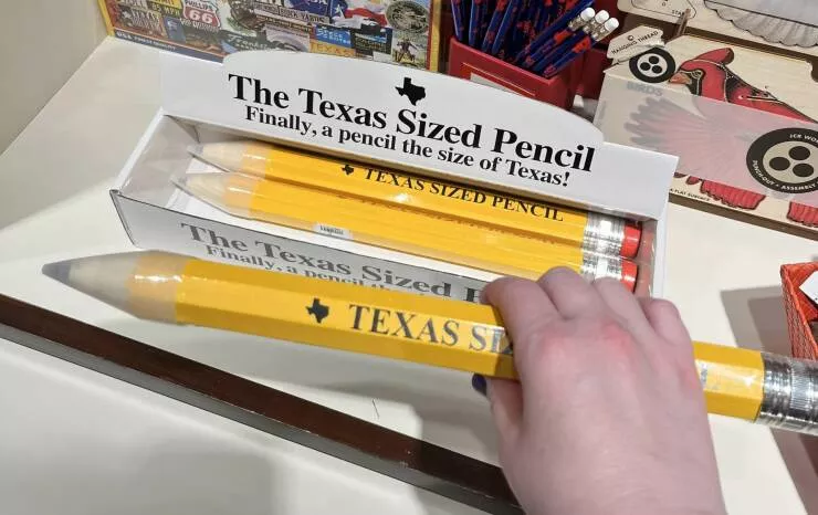 Picdump 762 - #7 A Texas sized pencil