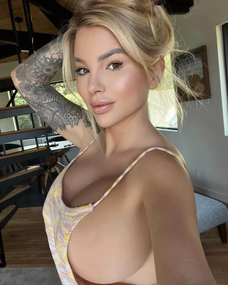 Very sexy boobs
