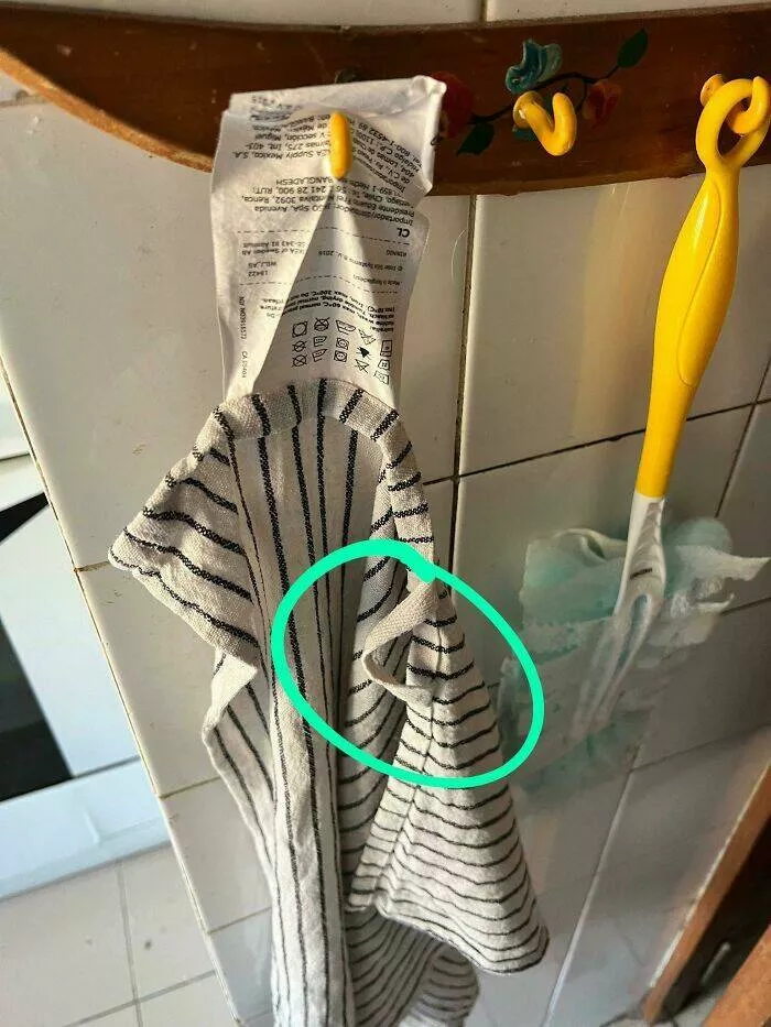 Frustration unleashed partners hilariously incompetent moments go viral - #12 Discovered My Boyfriend's Unique Towel-Hanging Style in the Kitchen