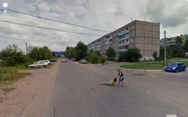 The 32 most wtf moments caught on google street view - #31 