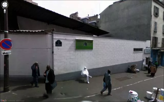 The 32 most wtf moments caught on google street view - #7 