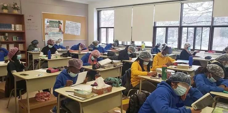 Laughing lessons teachers who mastered humor and lifted spirits - #7 For April Fools, A Teacher Told Her Class That The Government Imposed The Wear Of Shower Caps As Extra Safety Measures