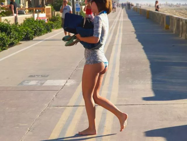 Top 39 hot girls you meet on the streets - #11 