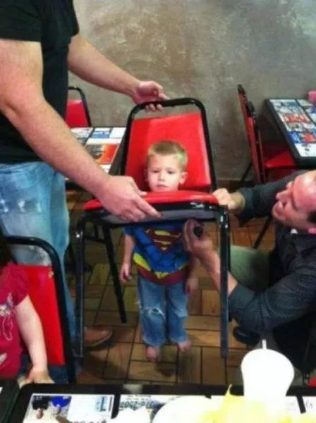 40 kids get stuck in some strangest places - #26 