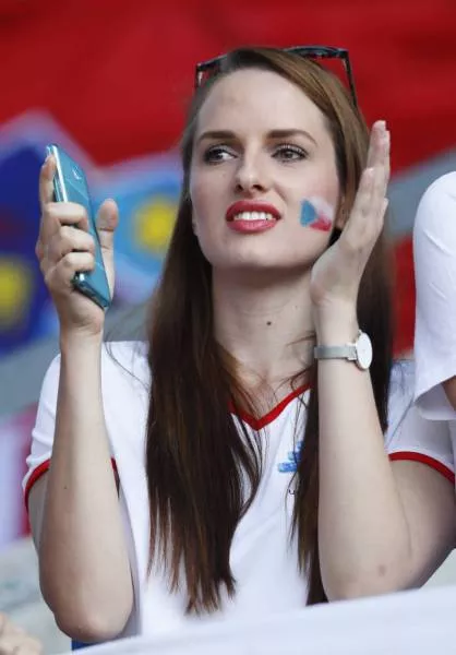 Most sexiest female football fans - #5 