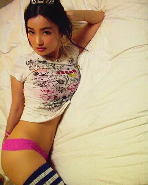 Can you guess the age of this asian model  - #17 
